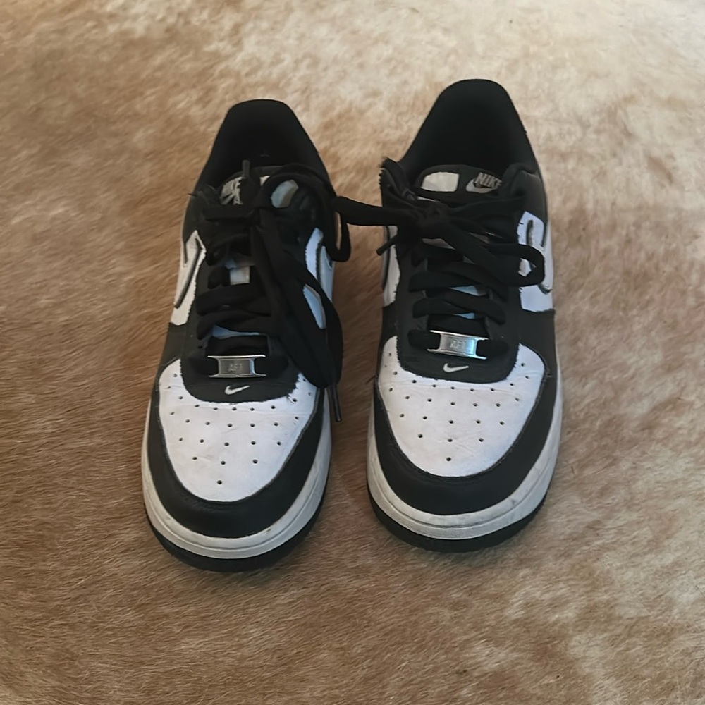 Nike Air Force 1 Panda Low